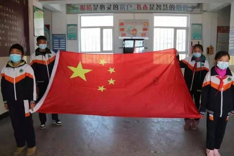 向“身边榜样”看齐 做新时代的基层能手